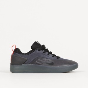 Nike SB Nyjah 4 Cool Grey Wolf Grey Red